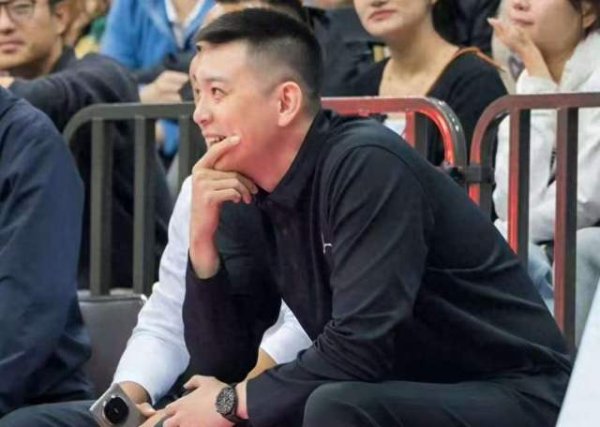 中财所 辽宁男篮VS江苏！布朗上演首秀，赵继伟缺席，杨鸣拒绝爆冷